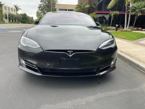2018 Tesla Model S 75D
