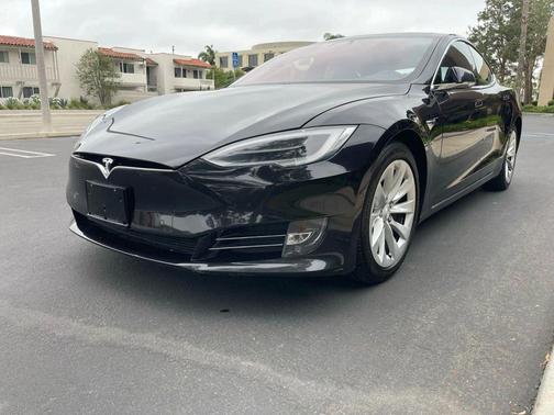 2018 Tesla Model S 75D
