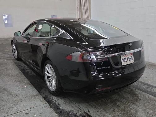2018 Tesla Model S 75D