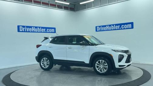 Summit White 2022 Chevrolet Trailblazer LS