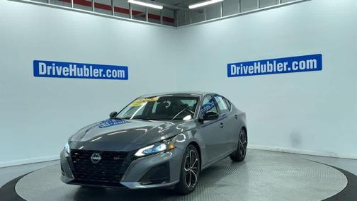 Gun Metallic 2024 Nissan Altima 2.5 SR