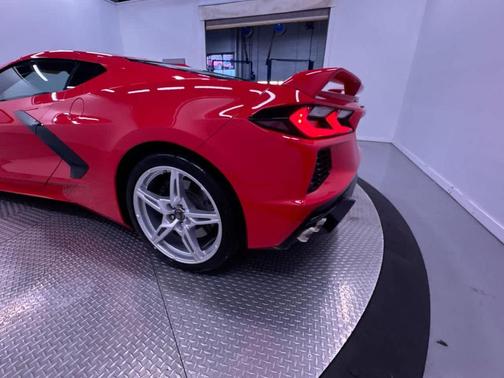 2021 Chevrolet Corvette Stingray w/3LT
