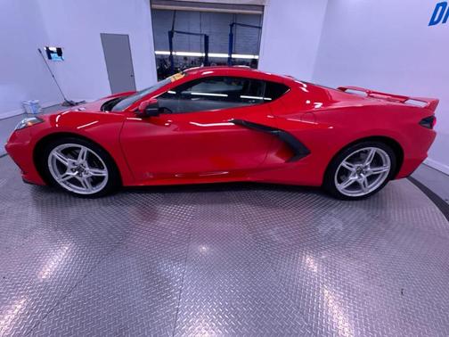 2021 Chevrolet Corvette Stingray w/3LT