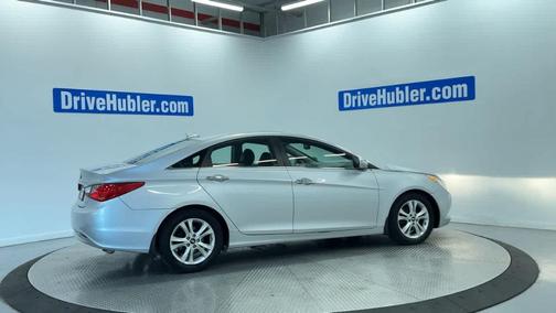 Radiant Silver Metallic 2013 Hyundai SONATA Limited