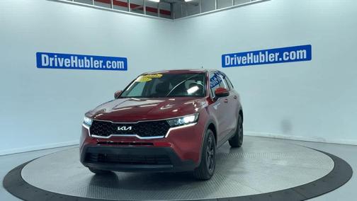 Maroon 2023 Kia Sorento LX