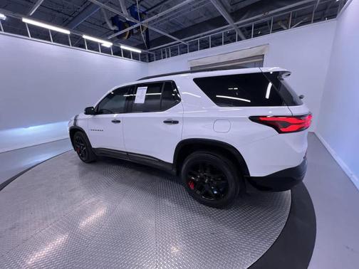 2022 Chevrolet Traverse Premier