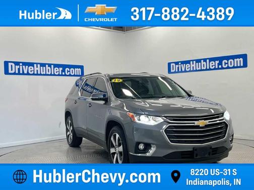 Satin Steel Metallic 2019 Chevrolet Traverse LT Leather