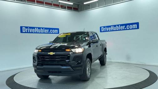 Black 2024 Chevrolet Colorado LT