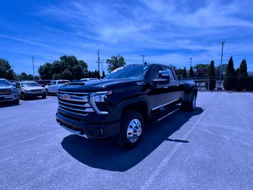 Black 2024 Chevrolet Silverado 3500 High Country