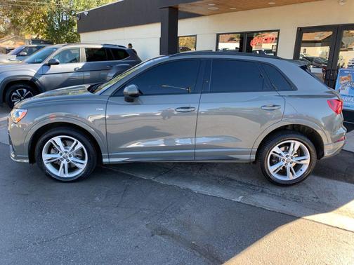 2020 Audi Q3 45 S line Premium