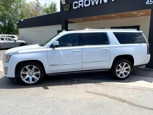 2016 Cadillac Escalade ESV Sport