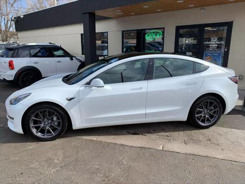 2020 Tesla Model 3 Long Range