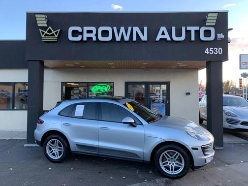 2017 Porsche Macan Sport Utility 4D