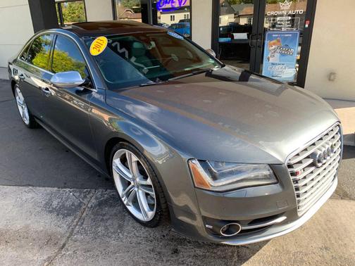2013 Audi S8 4.0T