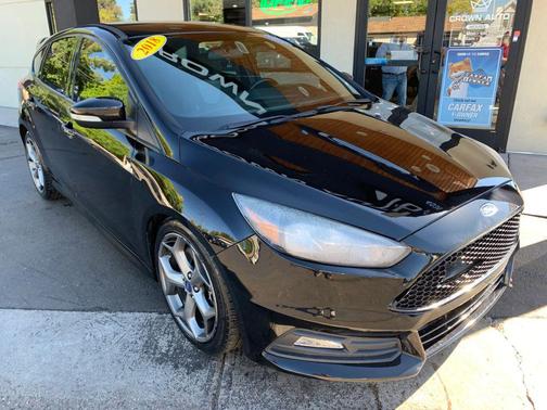 2018 Ford Focus ST 