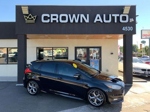 2018 Ford Focus ST 