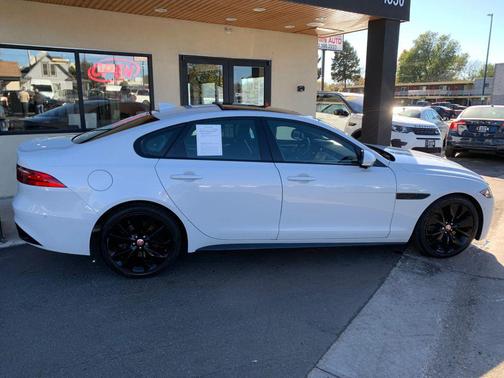 2021 Jaguar XF R-Dynamic SE P300 AWD Automatic