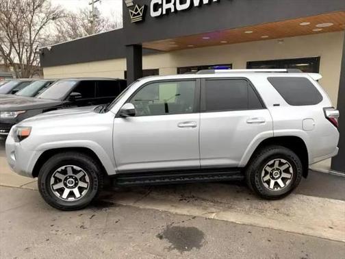 2020 Toyota 4Runner SR5