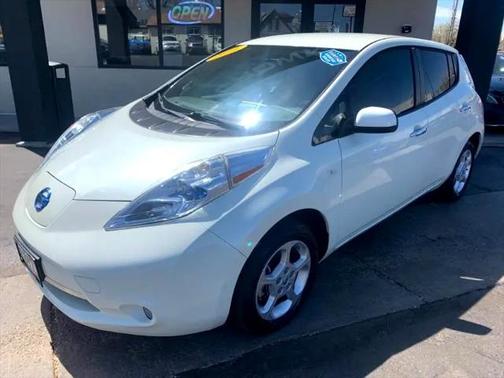 2011 Nissan Leaf SL
