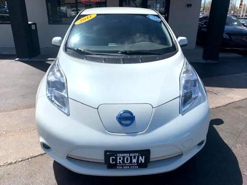 2011 Nissan Leaf SL