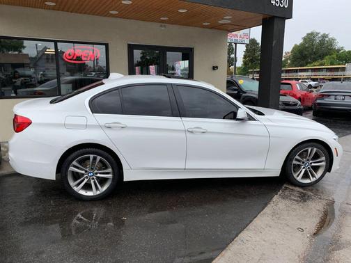 2017 BMW 330 xDrive