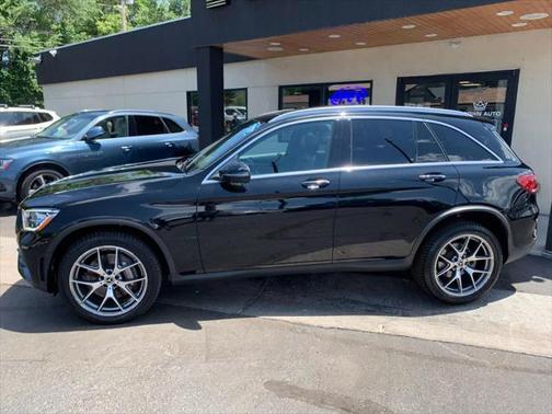 2022 Mercedes-Benz GLC 300 4MATIC