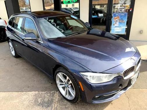 2017 BMW 330 i xDrive