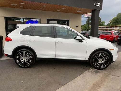 2014 Porsche Cayenne S