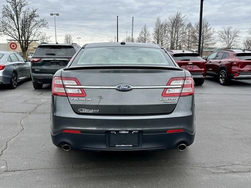 2018 Ford Taurus Limited