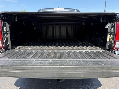 Midnight Black Metallic 2021 Toyota Tacoma SR5