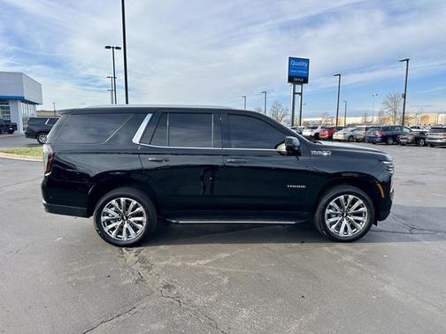 2025 Chevrolet Tahoe 4WD High Country