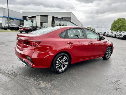 2024 Kia Forte LXS