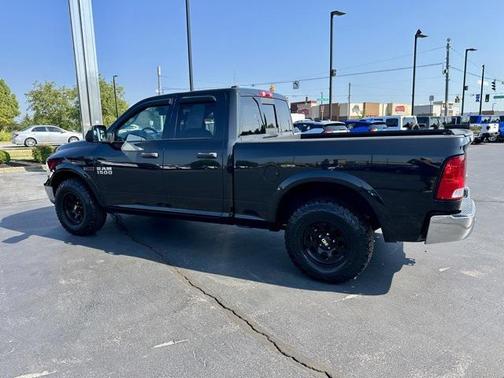 2015 RAM 1500 SLT