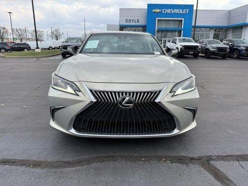 2019 Lexus ES 350 Base