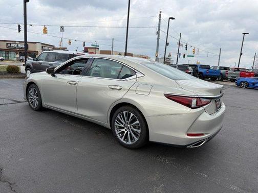 2019 Lexus ES 350 Base
