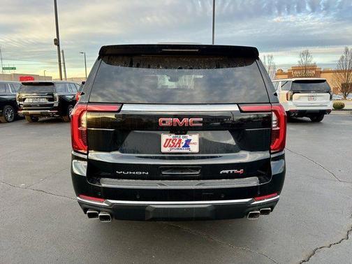 2026 GMC Yukon 4WD AT4