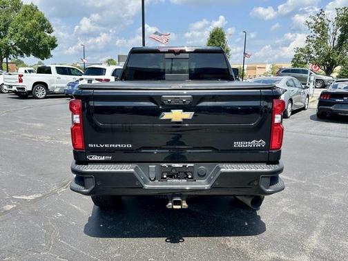 2022 Chevrolet Silverado 2500 High Country