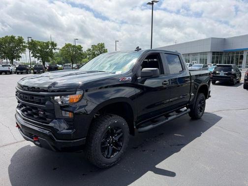 Black 2026 Chevrolet Silverado 1500 Custom Trail Boss