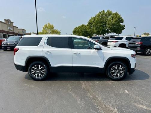 2023 GMC Acadia FWD SLE