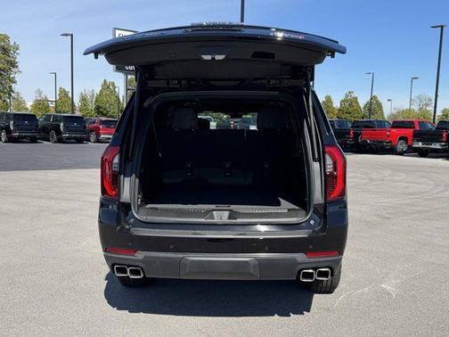 2025 GMC Yukon XL 4WD AT4 Ultimate