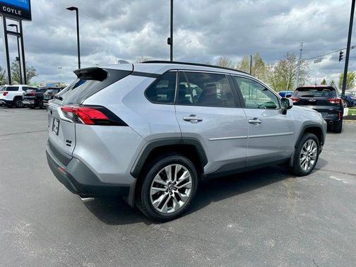 Silver Sky Metallic 2023 Toyota RAV4 XLE Premium