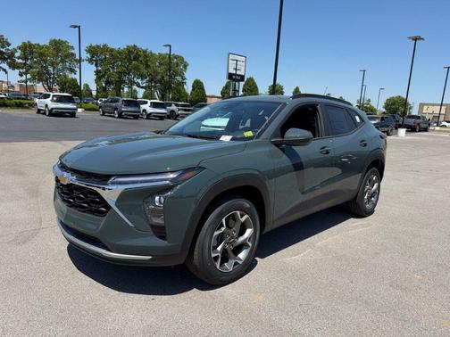 Cypress Gray 2026 Chevrolet Trax LT