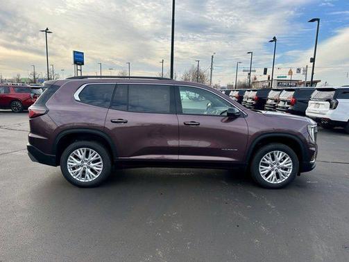 2026 GMC Acadia Elevation FWD