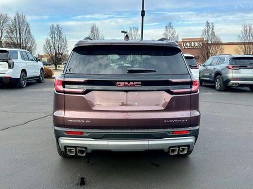 2026 GMC Acadia Elevation FWD