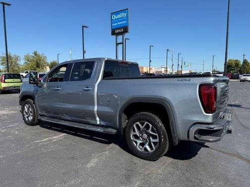 2023 GMC Sierra 1500 SLT