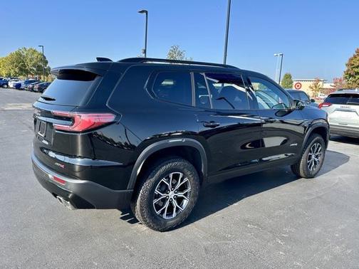 2024 GMC Acadia AWD AT4