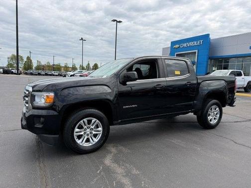 Onyx Black 2020 GMC Canyon SLE