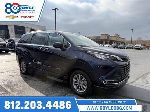 2022 Toyota Sienna XLE