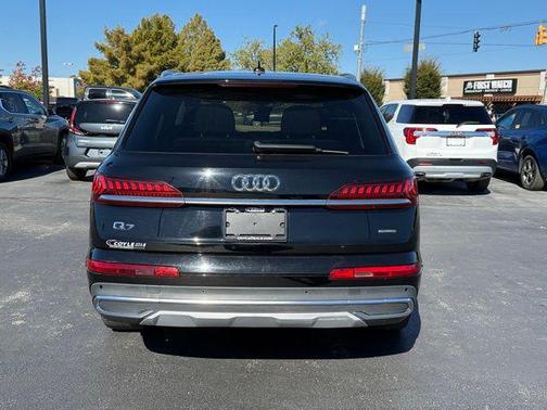 2020 Audi Q7 55 Premium Plus