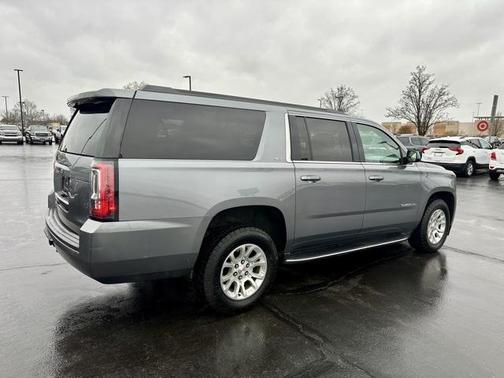 2020 GMC Yukon XL SLT